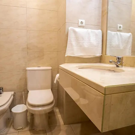 Forum Madeira Ajuda דירה