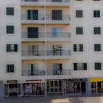Forum Madeira Ajuda 아파트 *