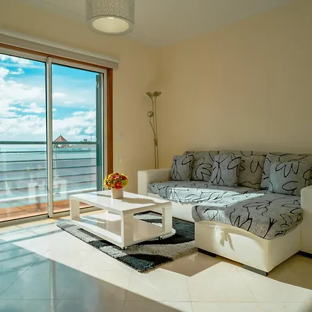 Forum Madeira Ajuda Funchal (Madeira)