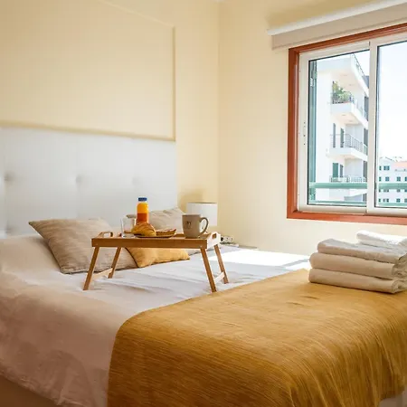 Forum Madeira Ajuda Appartement