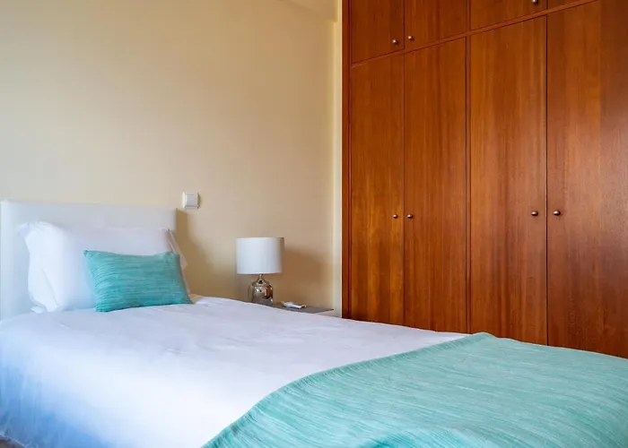 公寓 Forum Madeira Ajuda 丰沙尔