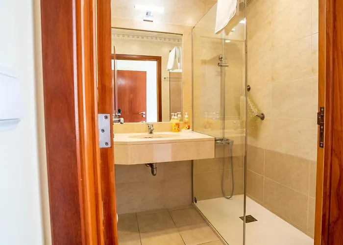 Forum Madeira Ajuda 公寓 丰沙尔