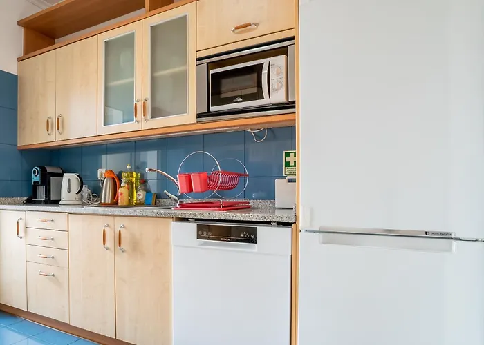 Forum Madeira Ajuda * Funchal (Madeira)